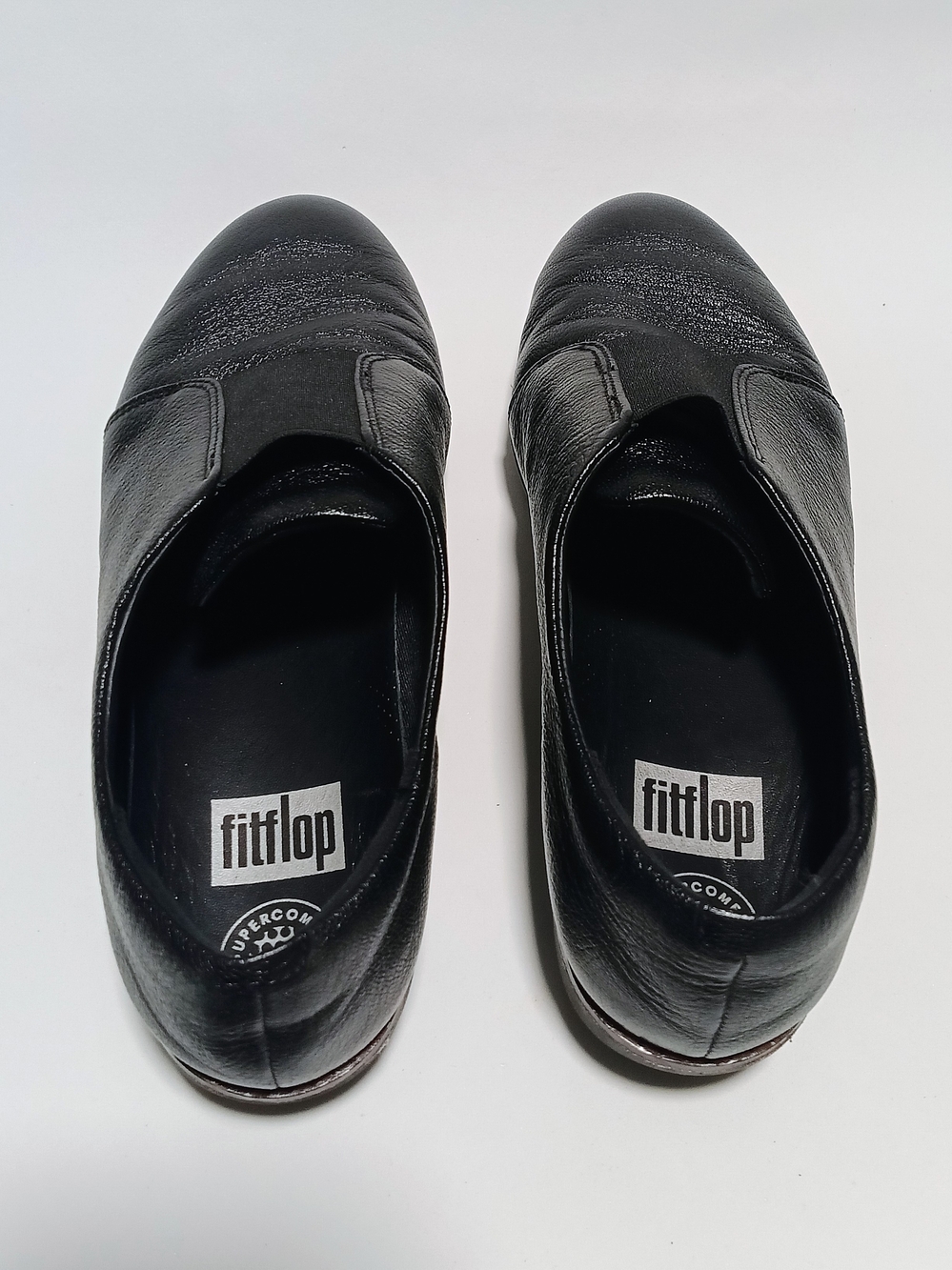 FitFlop Women's Black Slip-On Comfort Shoes Size 8.5
